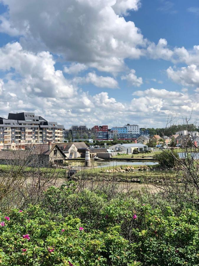 Le Cocon De Nacre - A 300M De La Plage - Wifi Courseulles-sur-Mer Exterior photo